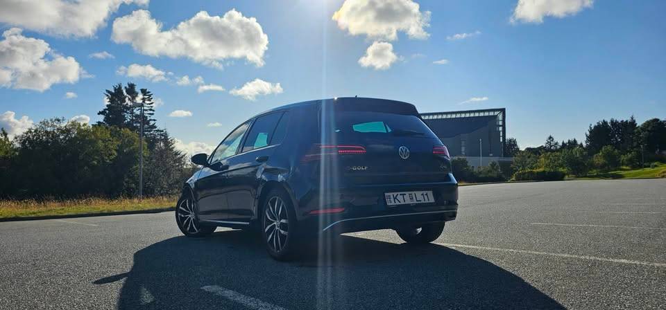 2017 Volkswagen e-Golf