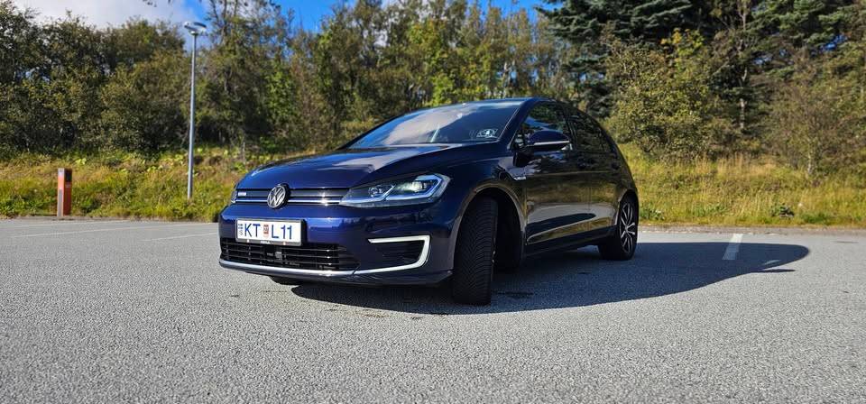 2017 Volkswagen e-Golf