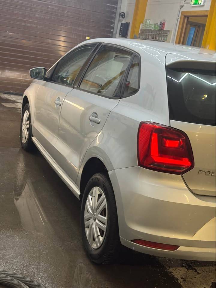 2017 Volkswagen Polo