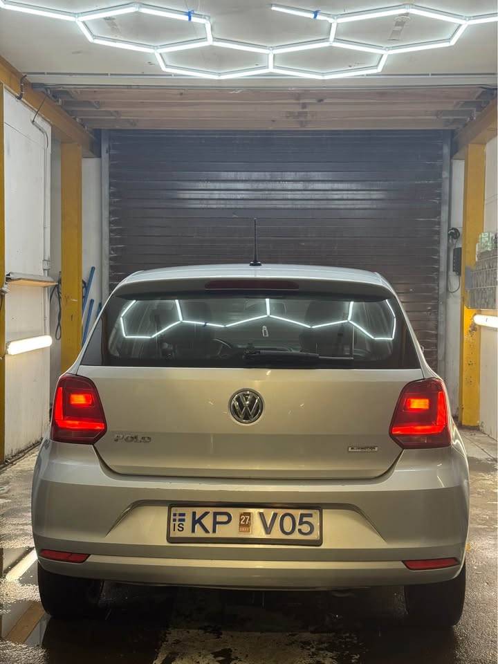 2017 Volkswagen Polo
