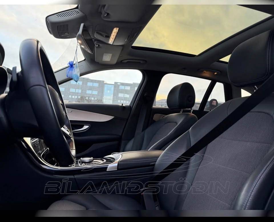 2019 Mercedes-Benz C-Class